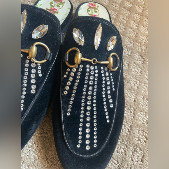Authentic Gucci Velvet Crystals Loafer size 36 - Picture 5 of 8